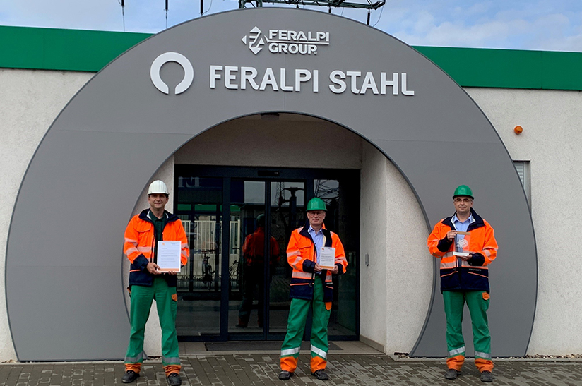 Die ESF Elbe-stahlwerk-szene-transformationsgipfel-aufrufe Feralpi haben den Schlauen Fuchs der BGHM erhalten