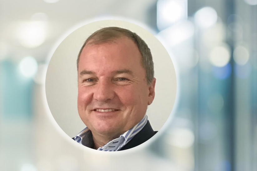 zu sehen ist das Kopfporträt eines weißen Mannes (Marinus Kuijs, Aumund Fördertechnik), der Hintergrund ist unscharf