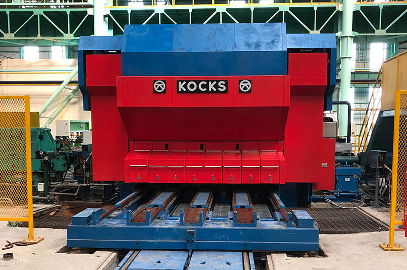Das Bild zeigt eine technische Anlage des Herstellers Kocks in blau und rot: einen RSB 370++/4 in 5.0 Design, wie ihn auch Xisco bestellt hat.