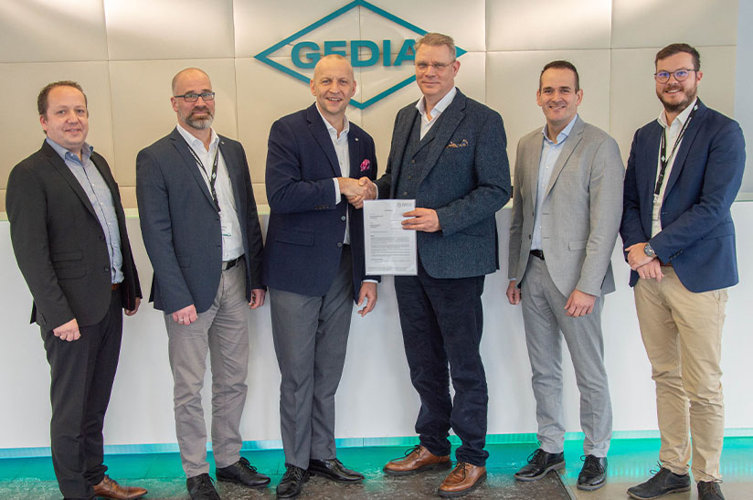 Vertreter von Gedia und Salzgitter