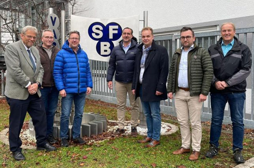 Vertreter der Unternehmen SFB und Swiss Steel