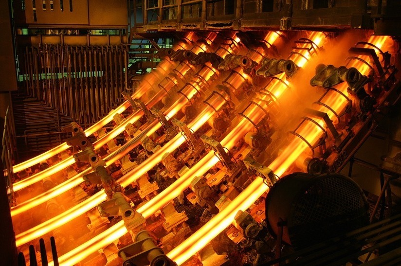 Schlüsselschritt für Europas größtes Dekarbonisierungsprojekt SHS beschafft mit Luther erfolgreich 60.000 Tonnen grünen Wasserstoff von der VE Hydrogène 1 S.A.S.