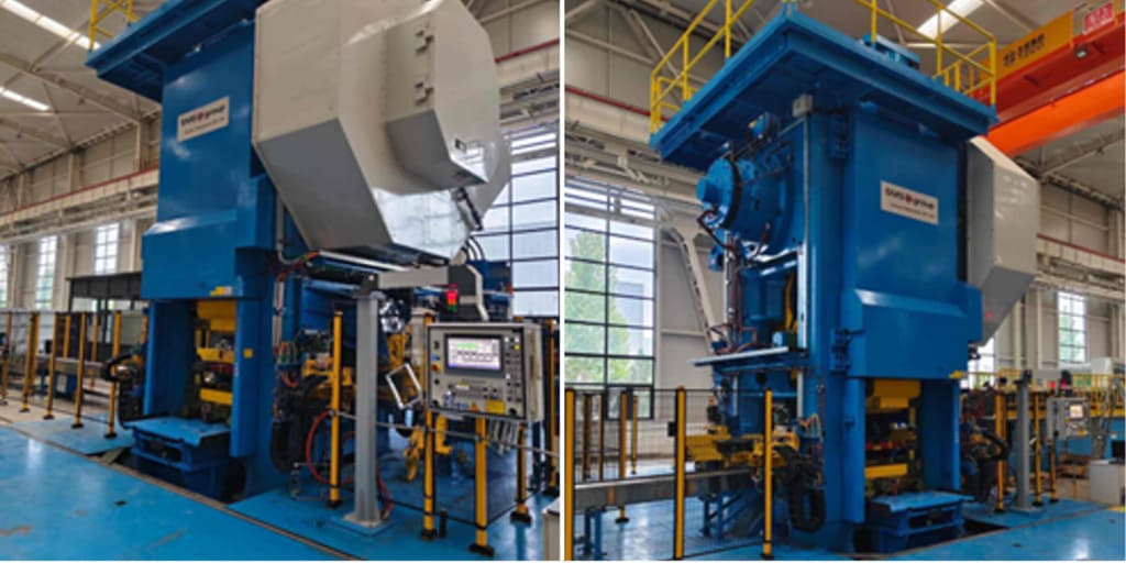 Neue vollautomatische Exzenterschmiedepresse MP 3150 in der neuen Schmiedewerkstatt von TZCO Chain Manufacturing in Jinzhong, China